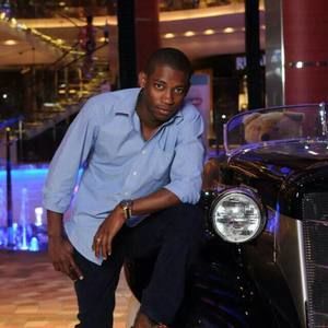 Meet your Posher, Keniel